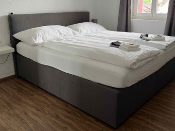 moderne Zimmer im Bed & Breakfast